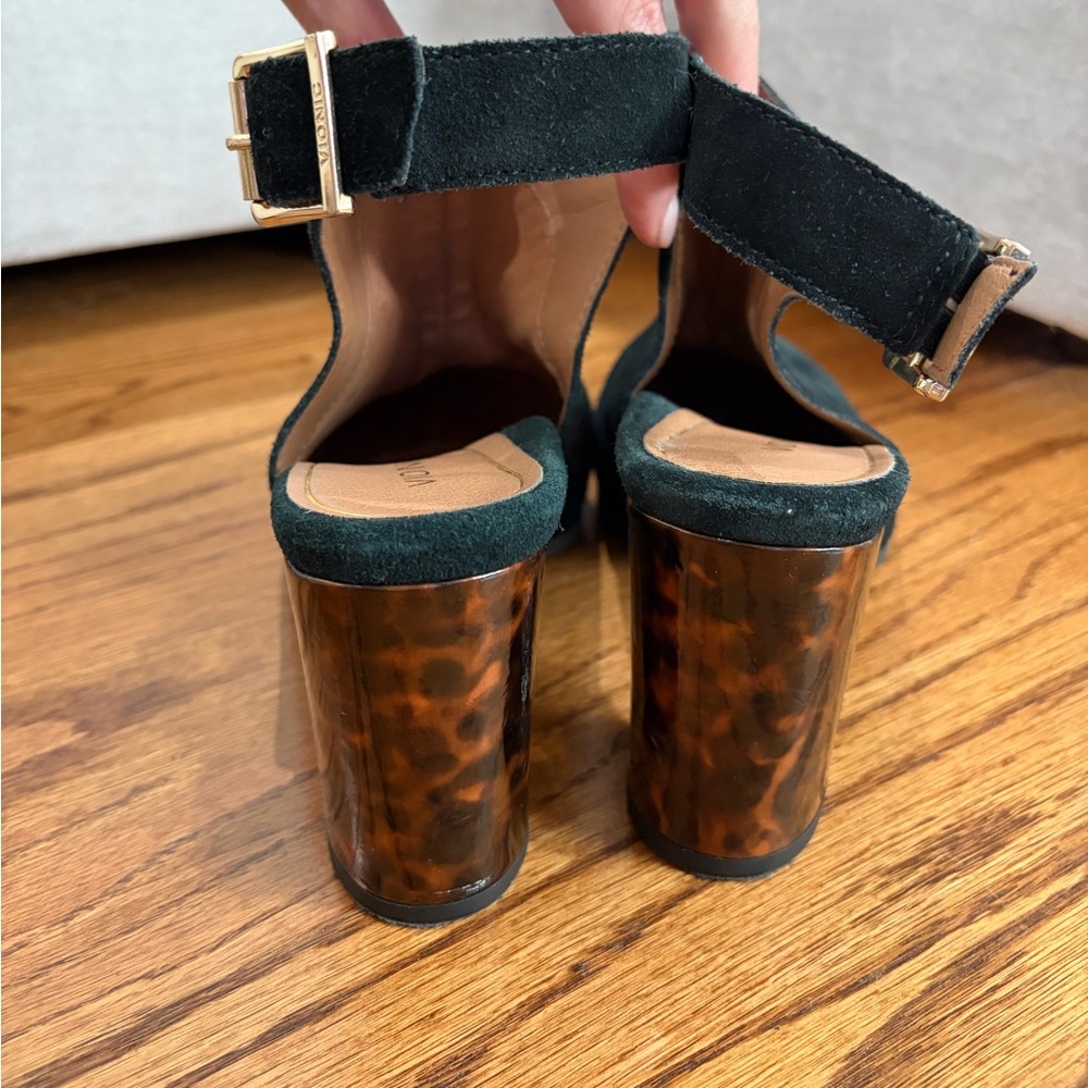 Vionic Tortoise Shell Heel Bootie - Picture 4 of 9